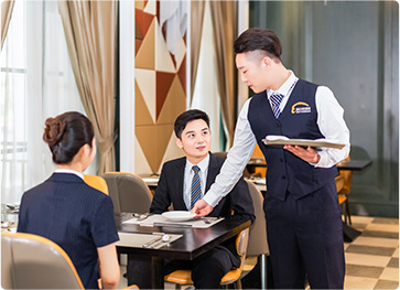 职业教育大有可为 郑州新东方烹饪学校酒店餐饮管理专业探秘